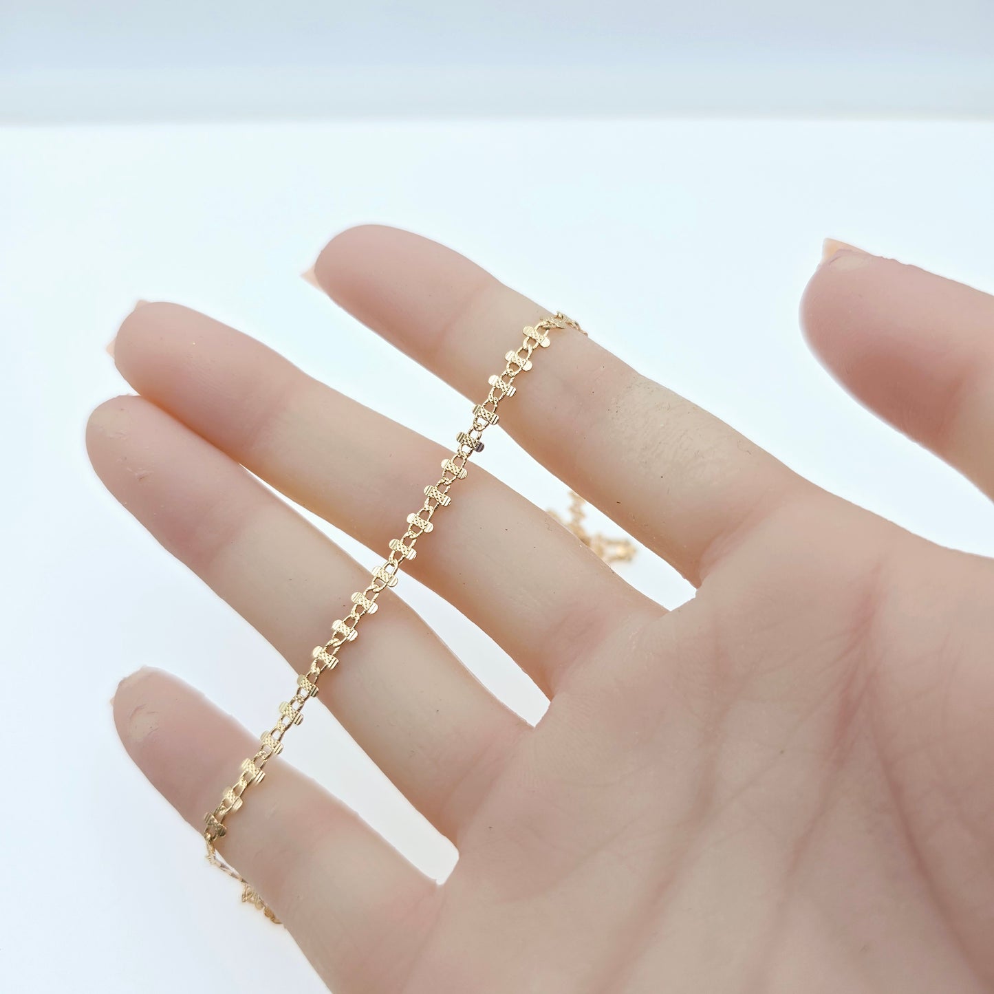 Rose Gold Plated Brass Necklace with Elegant Pattern – 17.7 Inches, XPNL0024 (2003-4)