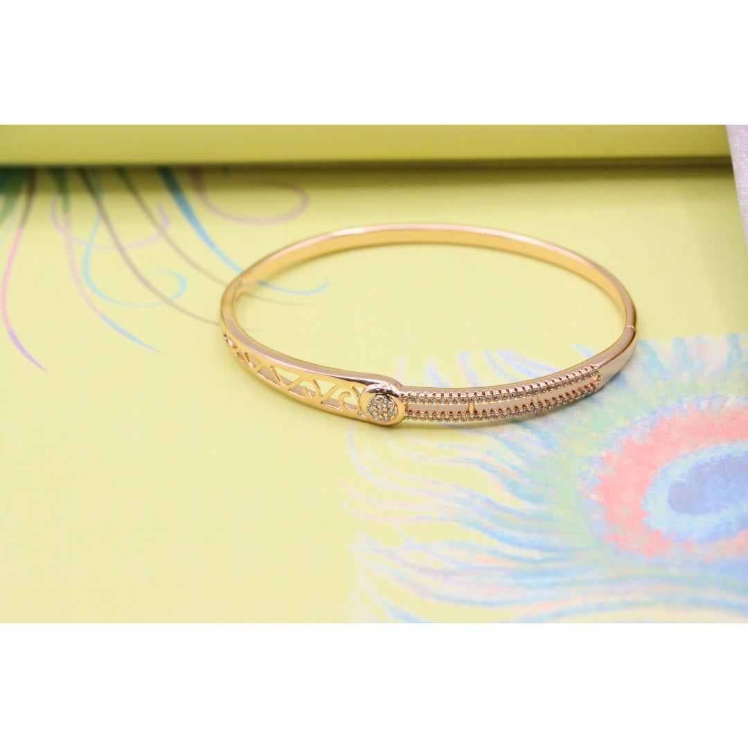 Elegant Rose Gold Bangle with Filigree & Sparkling Center Stone, XPBL0418 (2042-8)