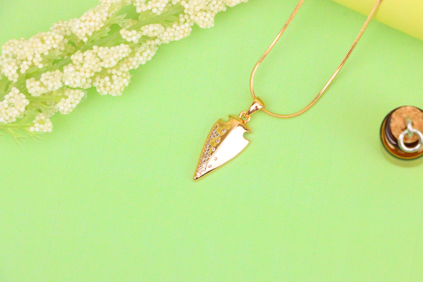Arrowhead Shaped Rose Gold Pendant with Crystals, XPPT1562 (2144-2)