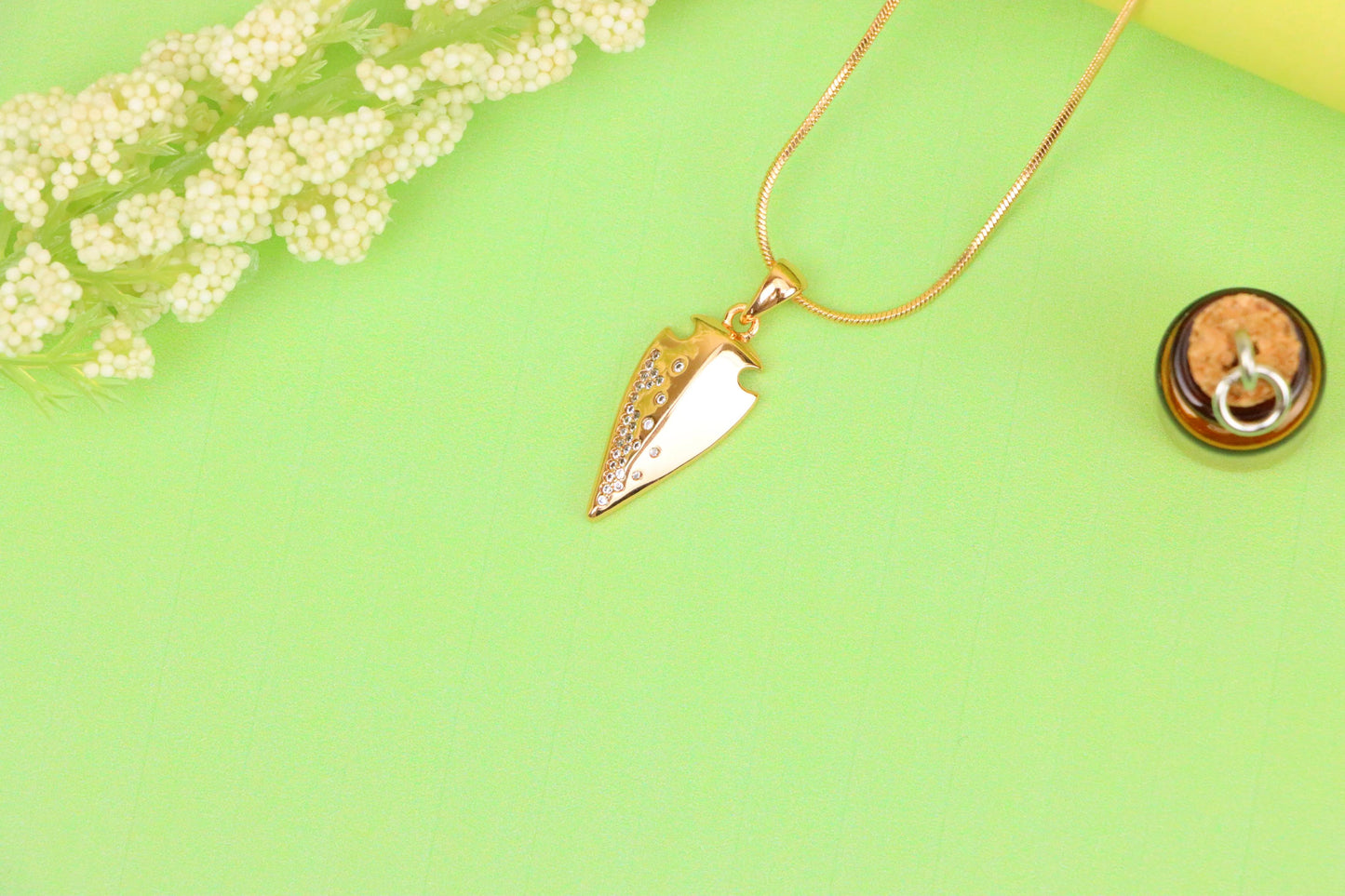 Arrowhead Shaped Rose Gold Pendant with Crystals, XPPT1562 (2144-2)