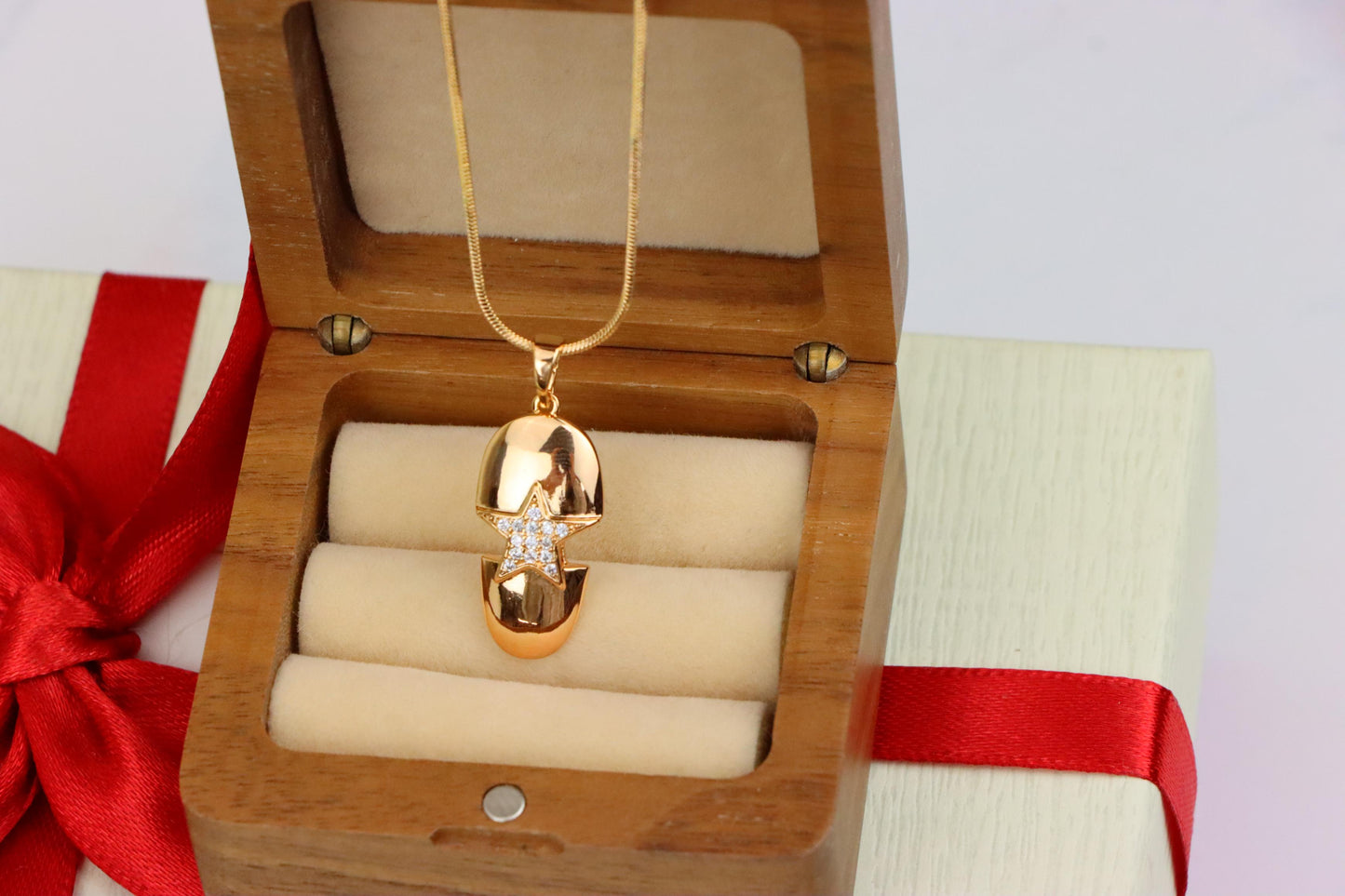 Star Accent Nail Design Rose Gold Pendant with Crystals, XPPT1564 (2144-4)