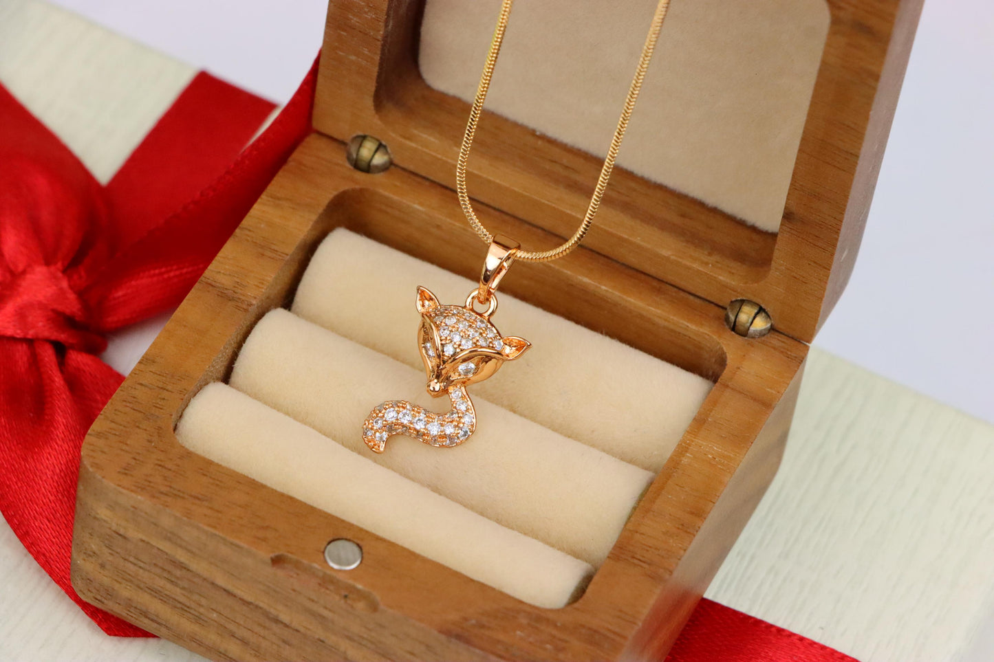 Crystal Fox Design Rose Gold Pendant – Sparkling, XPPT1565 (2144-5)