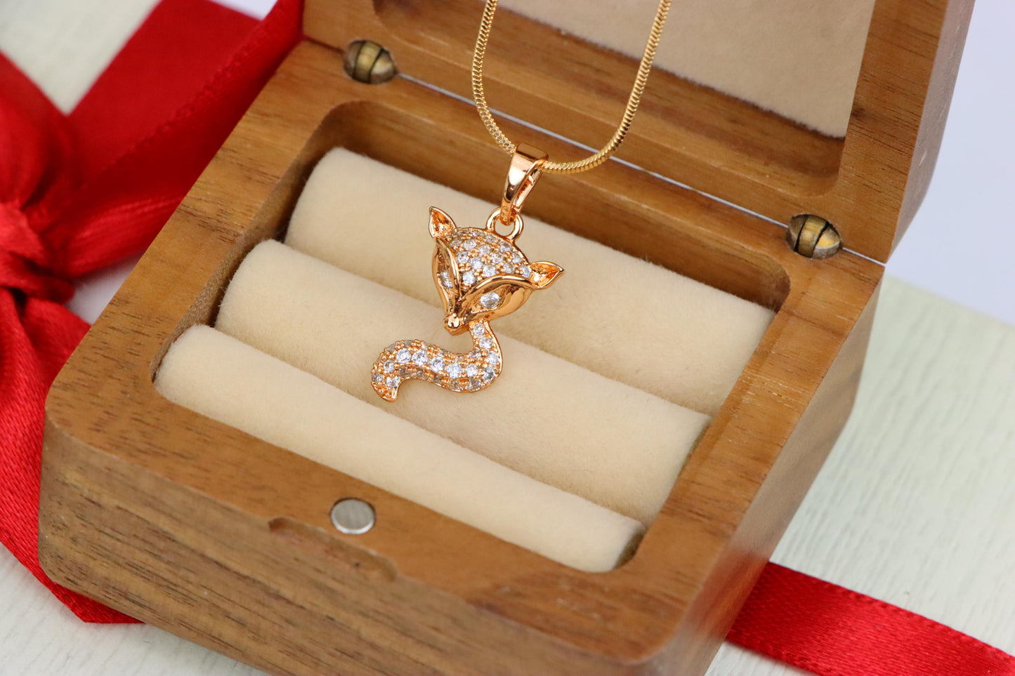 Crystal Fox Design Rose Gold Pendant – Sparkling, XPPT1565 (2144-5)