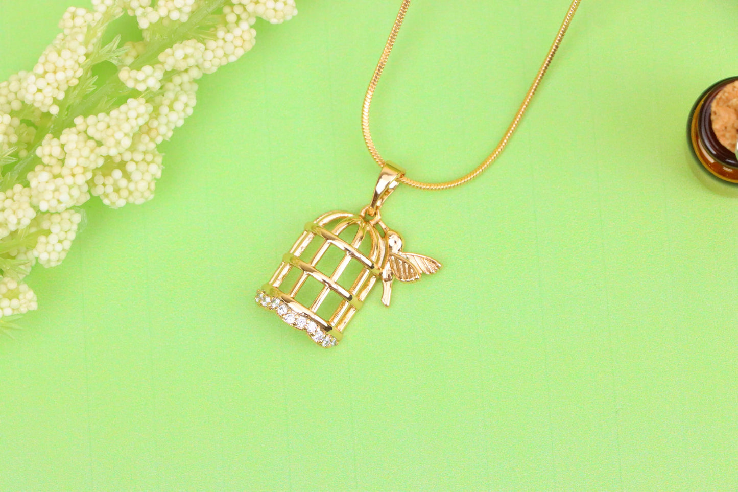 Birdcage Rose Gold Pendant with Crystals and Bird, XPPT1567 (2144-7)