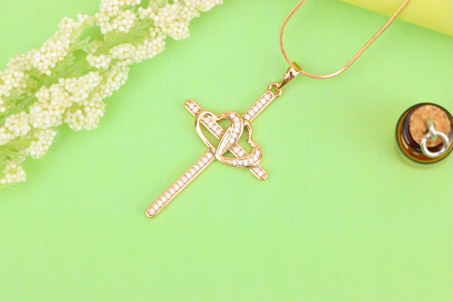 Cross Pendant with Interlocked Hearts & Crystals, XPPT1569 (2144-9)