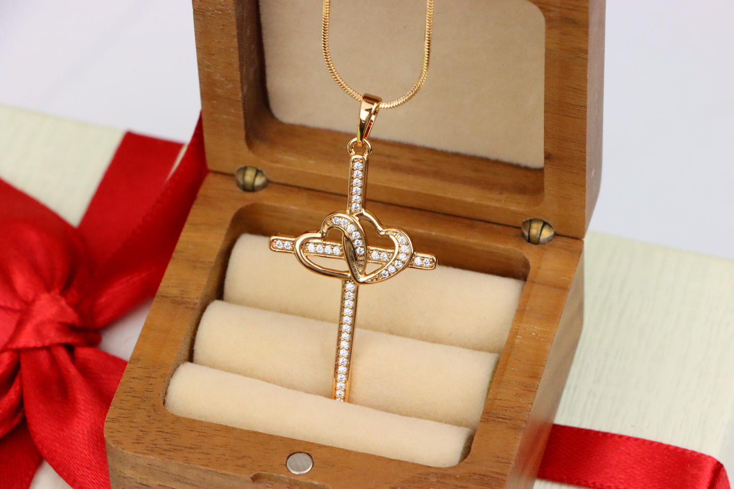 Cross Pendant with Interlocked Hearts & Crystals, XPPT1569 (2144-9)