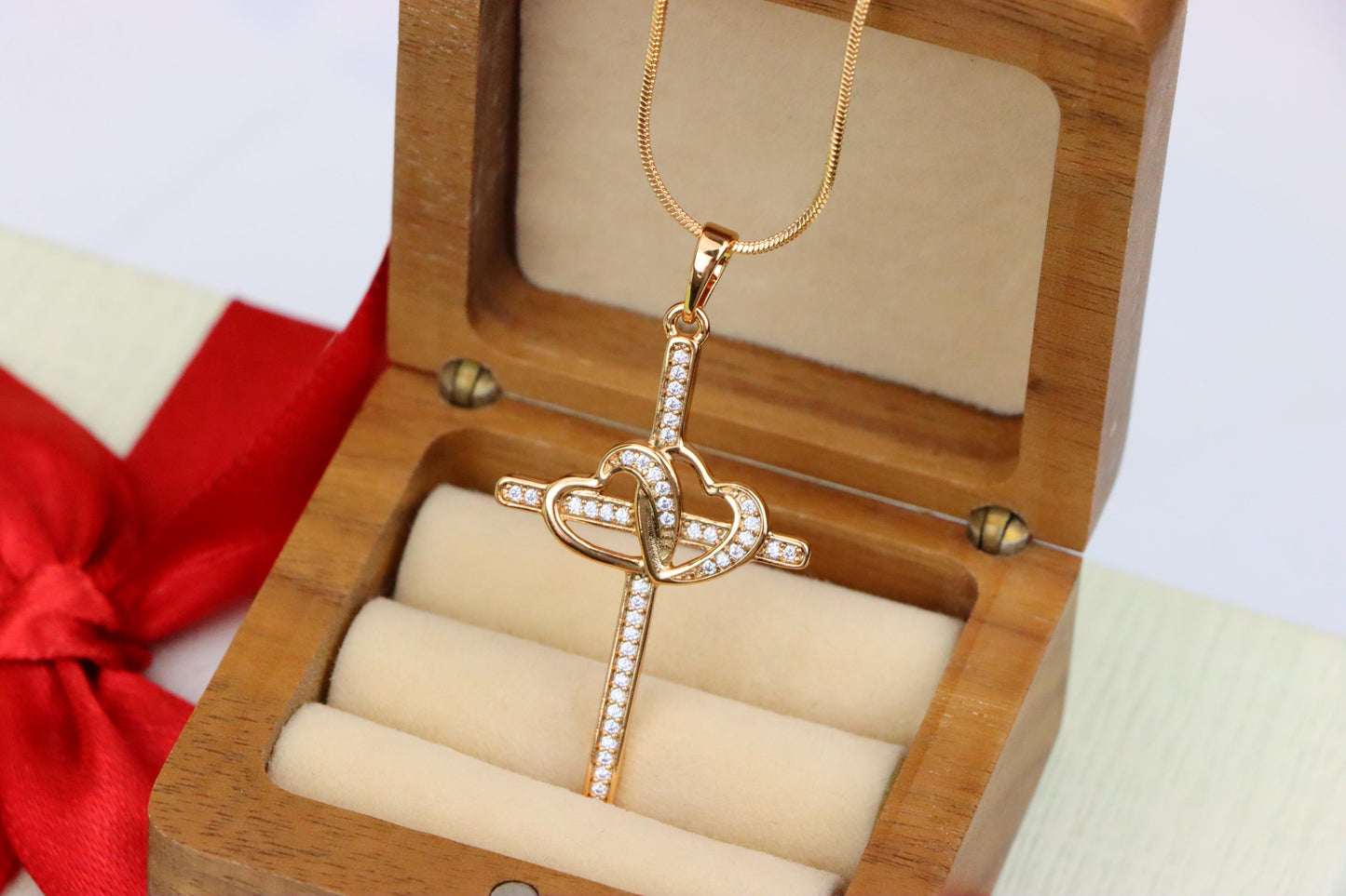 Cross Pendant with Interlocked Hearts & Crystals, XPPT1569 (2144-9)