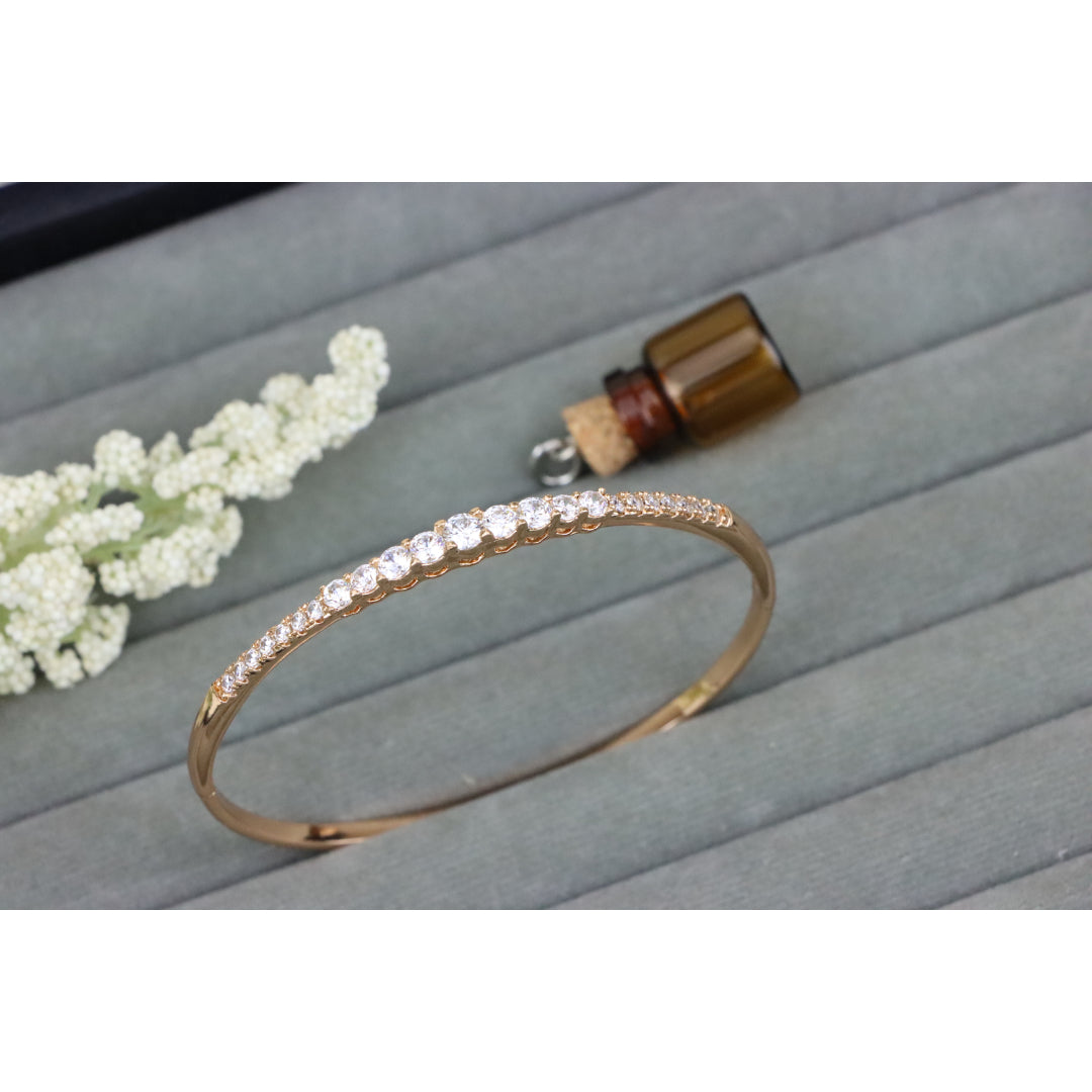 Elegant Rose Gold Bangle with Sparkling Center Crystal Accents, XPBL0435 (2044-5)
