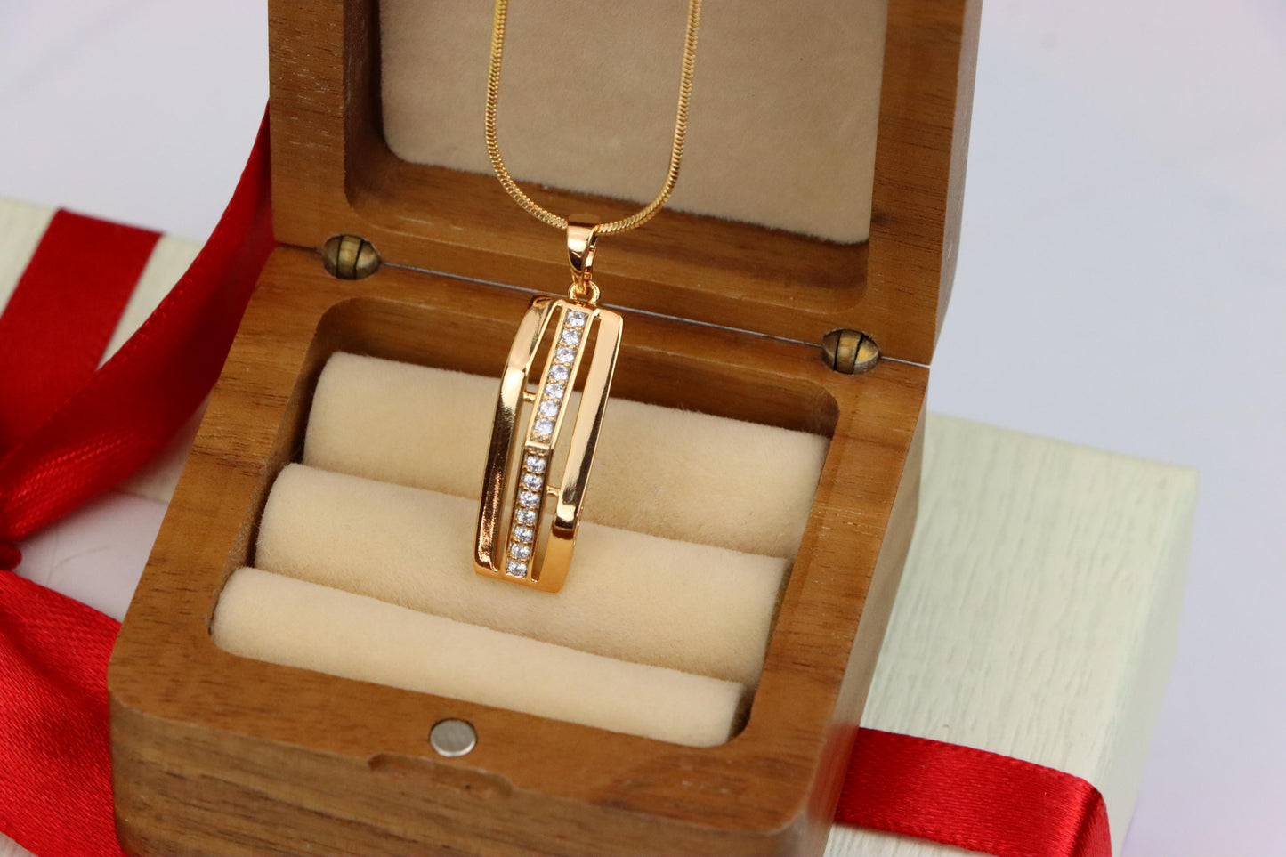 Vertical Bar Rose Gold Pendant with Crystal Strip, XPPT1574 (2145-4)