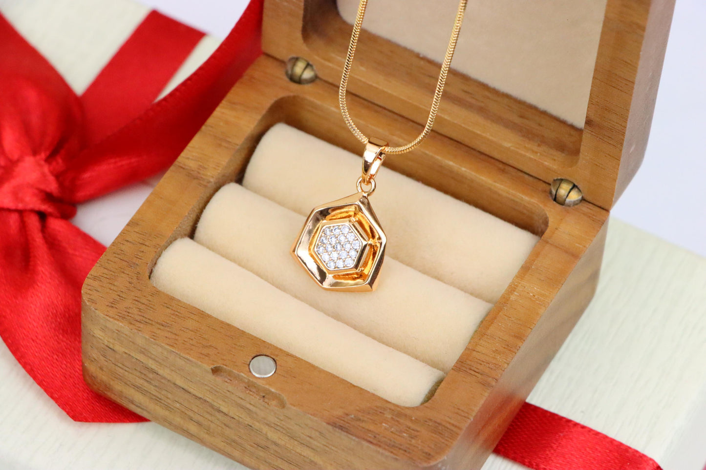 Geometric Rose Gold Pendant with Crystal Hexagon, XPPT1575 (2145-5)