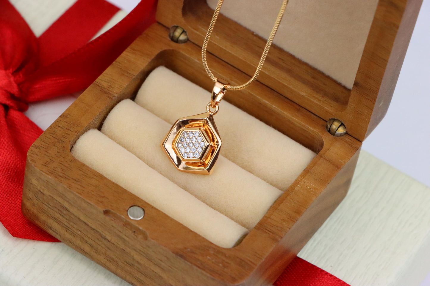 Geometric Rose Gold Pendant with Crystal Hexagon, XPPT1575 (2145-5)