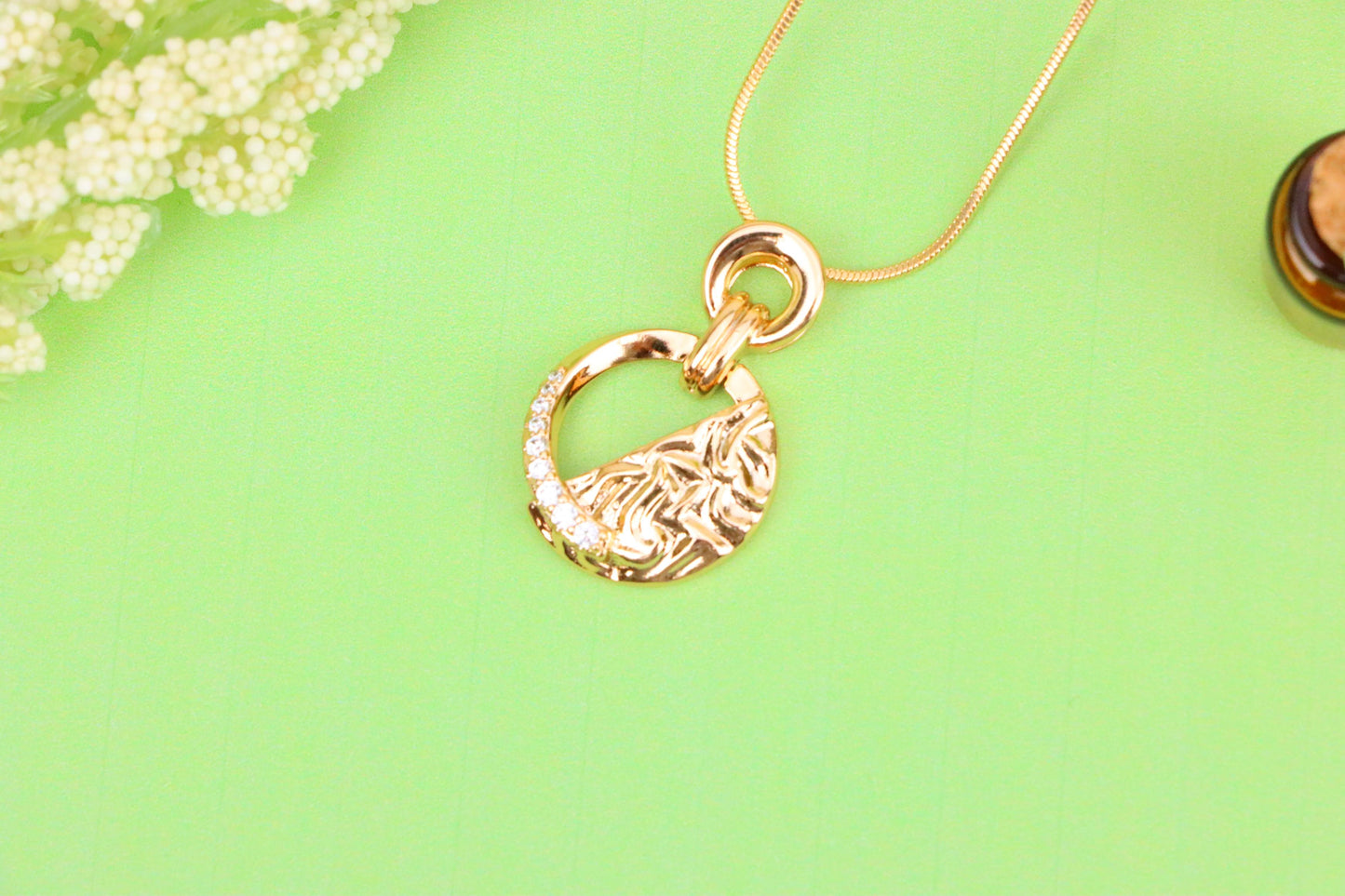 Textured Circle Rose Gold Pendant with Crystals, XPPT1583 (2146-3)