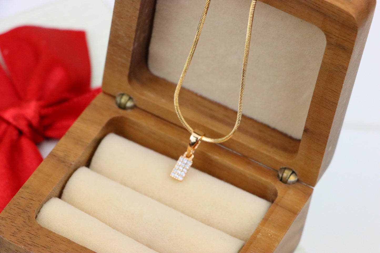 Rose Gold Plated Rectangular Pendant with Crystal Detailing, XPPT1196 (2120-5)