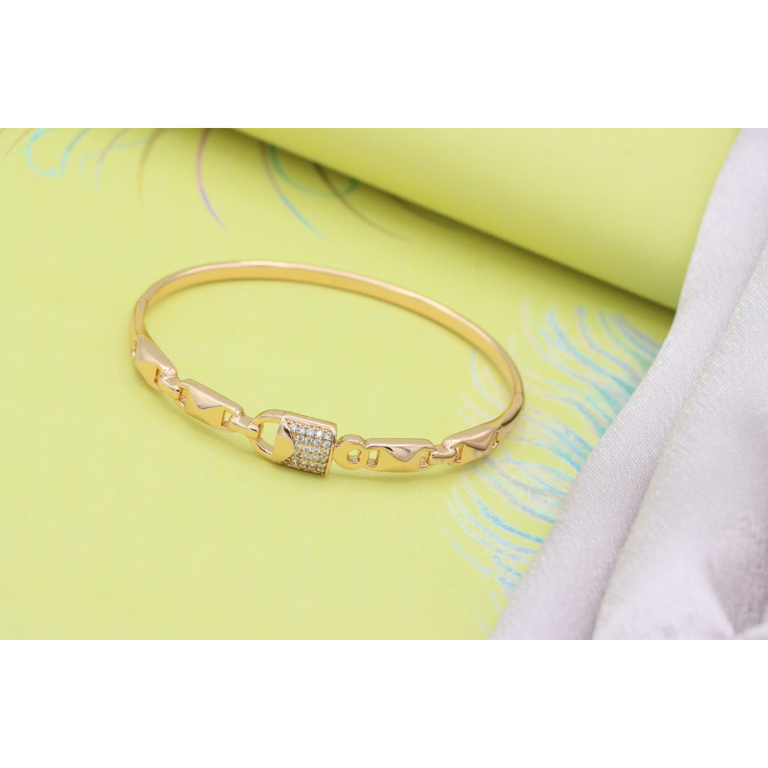 Elegant Rose Gold Bangle with Textured Links and Diamond Accents, XPBL0457 (2046-7)
