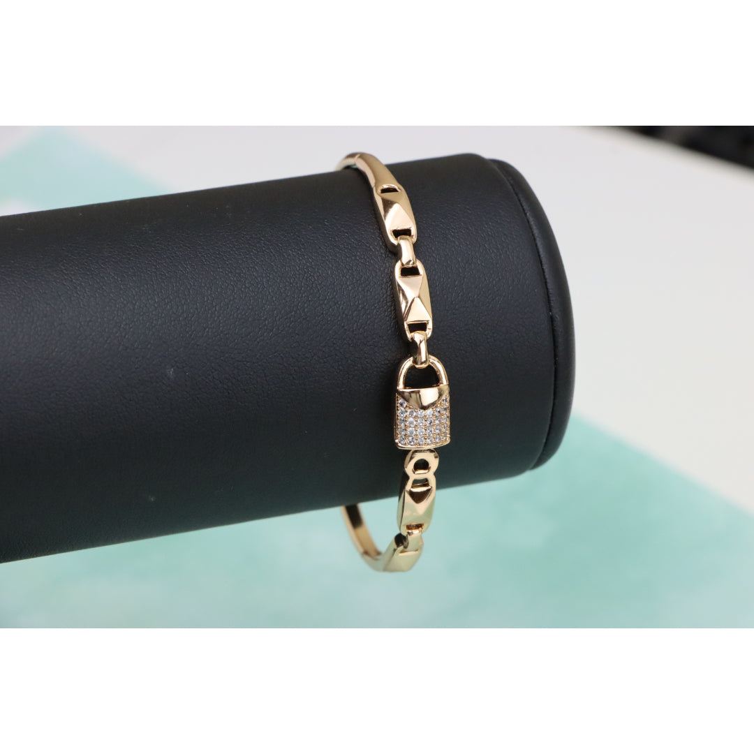 Elegant Rose Gold Bangle with Textured Links and Diamond Accents, XPBL0457 (2046-7)