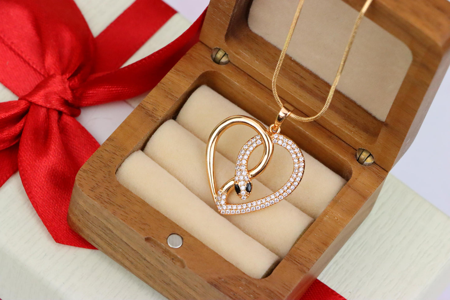 Rose Gold Heart Pendant with Crystal Snake Design, XPPT1587 (2146-7)
