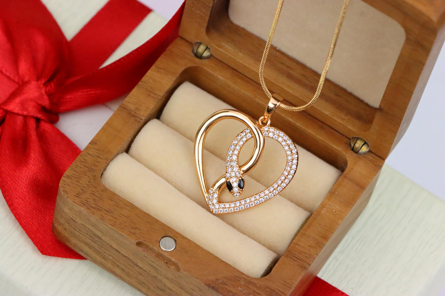 Rose Gold Heart Pendant with Crystal Snake Design, XPPT1587 (2146-7)