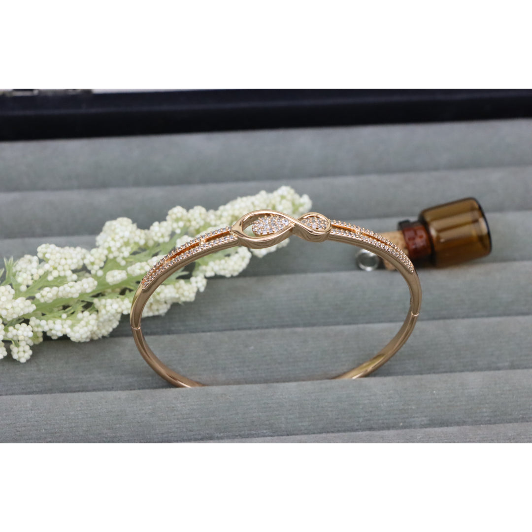Elegant Rose Gold Infinity Design Bangle with Sparkling Stones, XPBL0489 (2049-9)