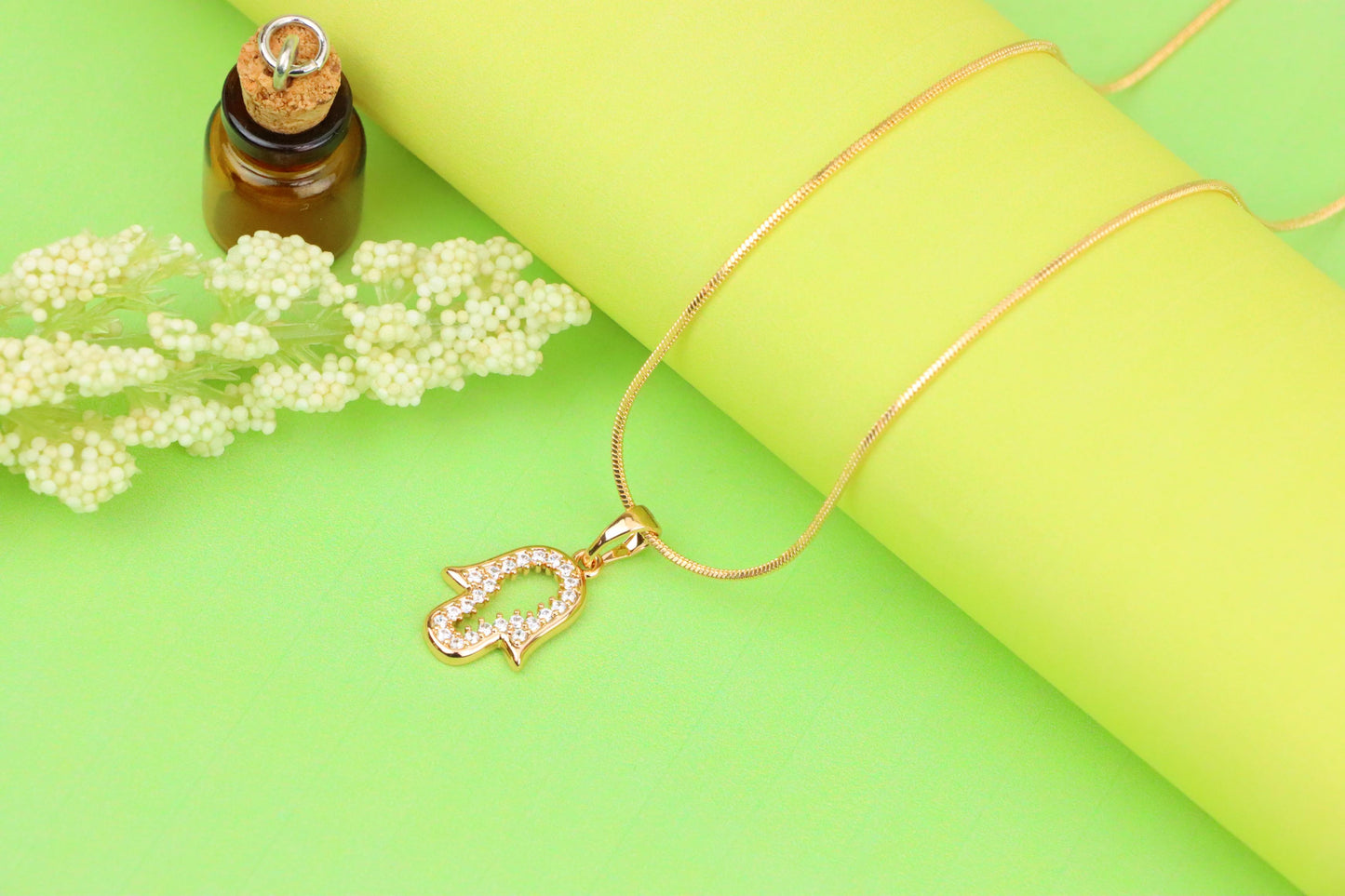 Rose Gold Hamsa Pendant with Crystals – Symbol of Protection & Luck, XPPT1220 (2122-6)