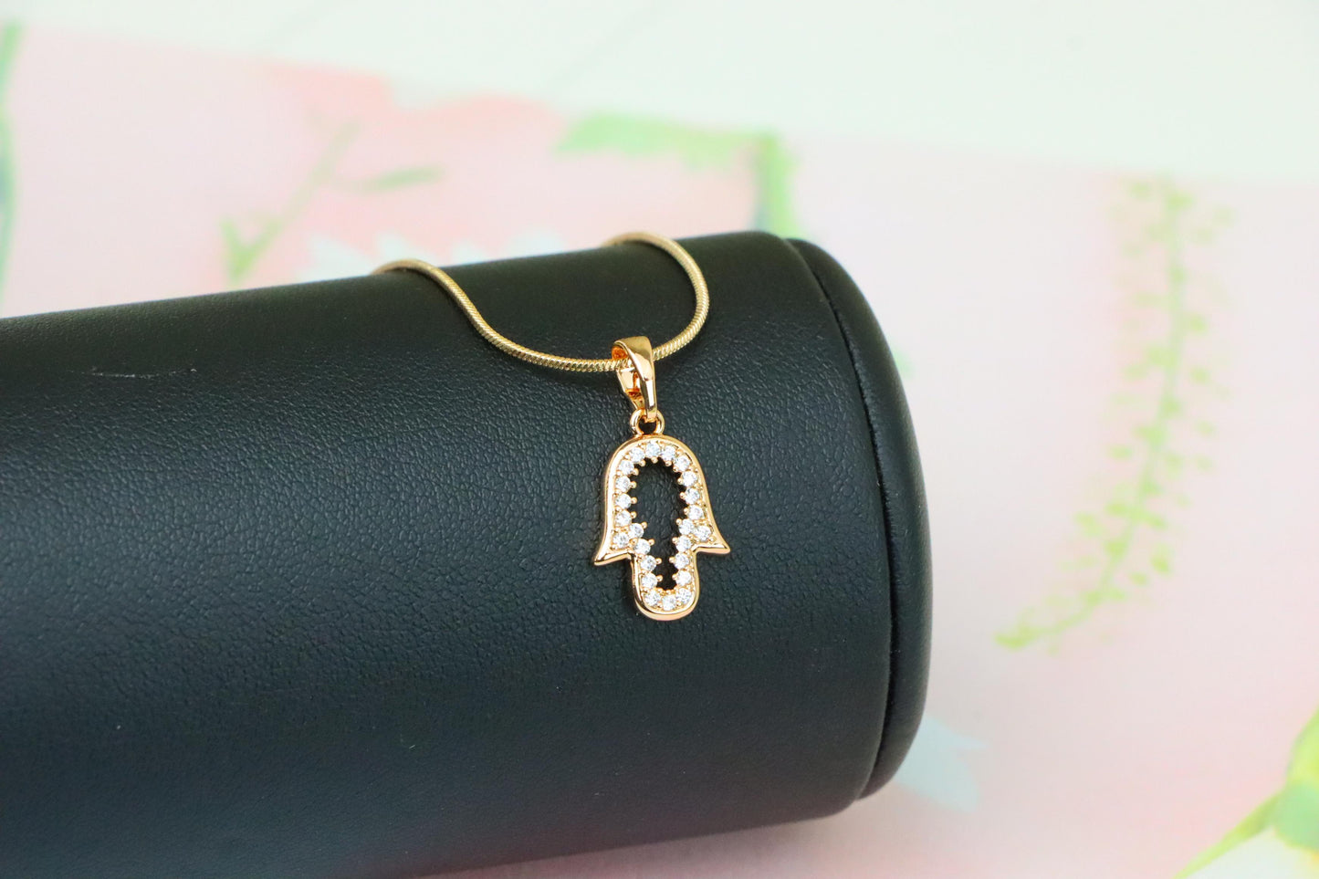 Rose Gold Hamsa Pendant with Crystals – Symbol of Protection & Luck, XPPT1220 (2122-6)