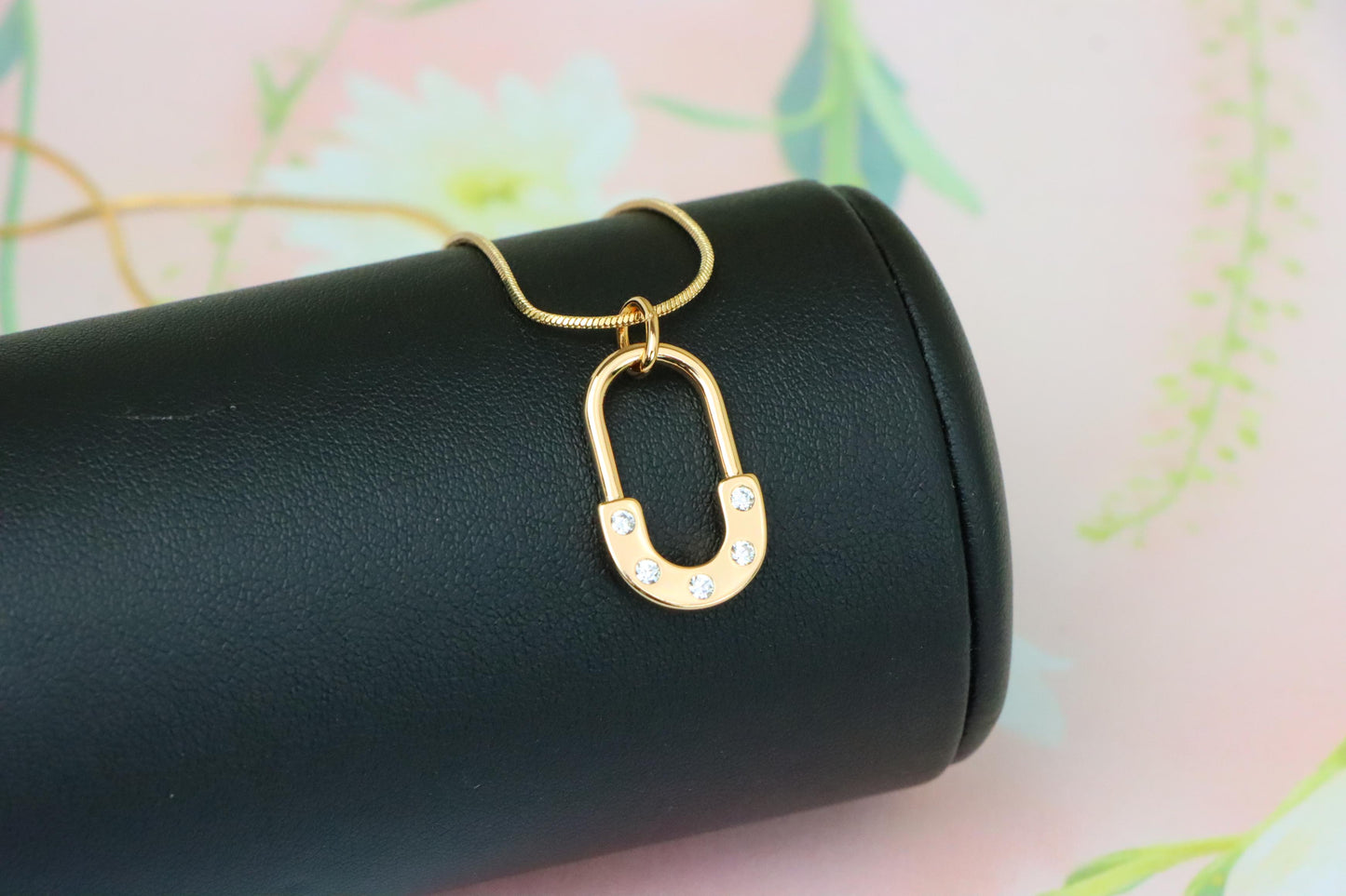 Rose Gold Modern U-Shaped Pendant with Sparkling Stone Inlay, XPPT1223 (2122-9)
