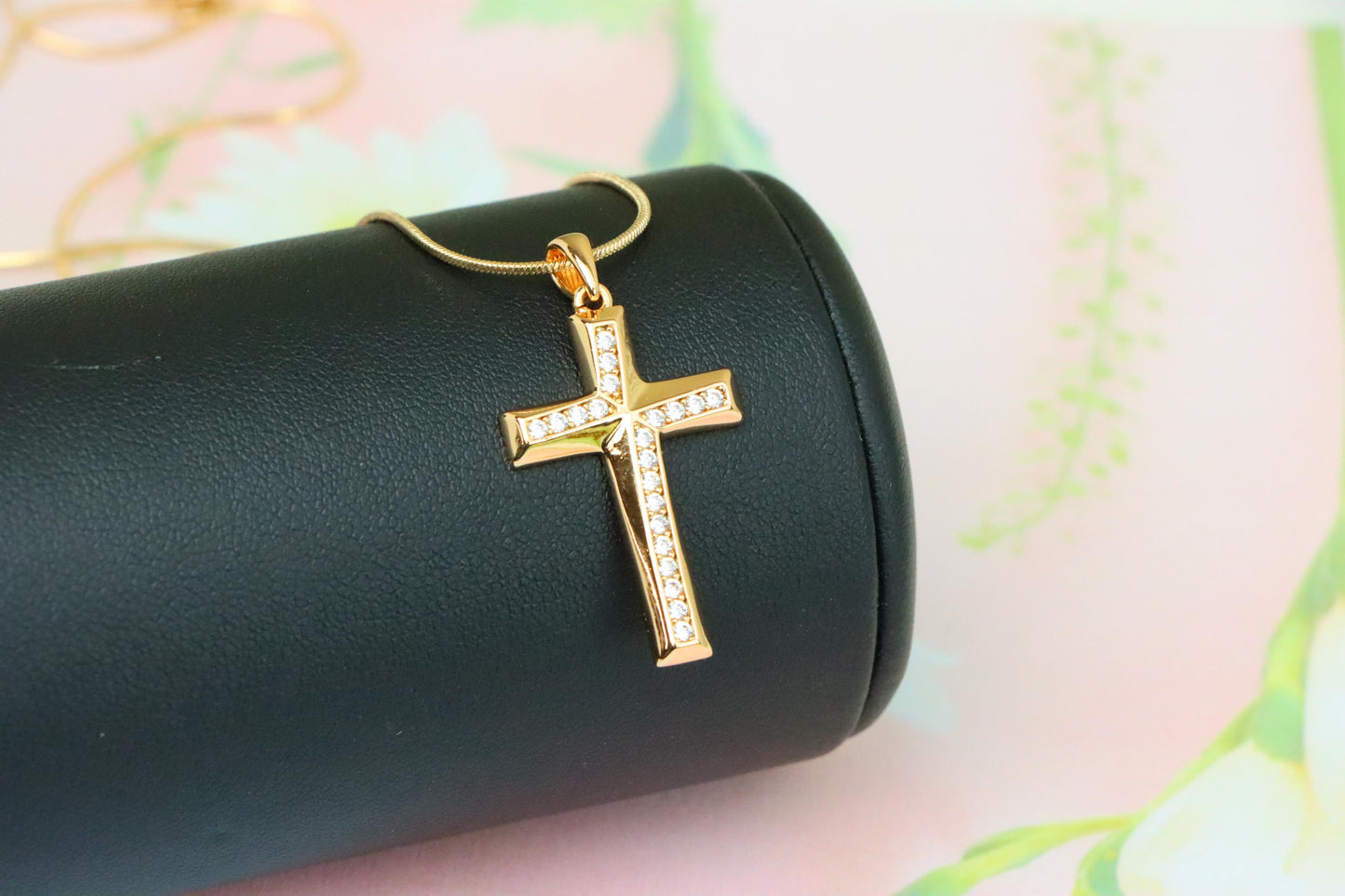 Rose Gold Cross Pendant with Crystals in Polished Elegant Finish, XPPT1224 (2122-10)