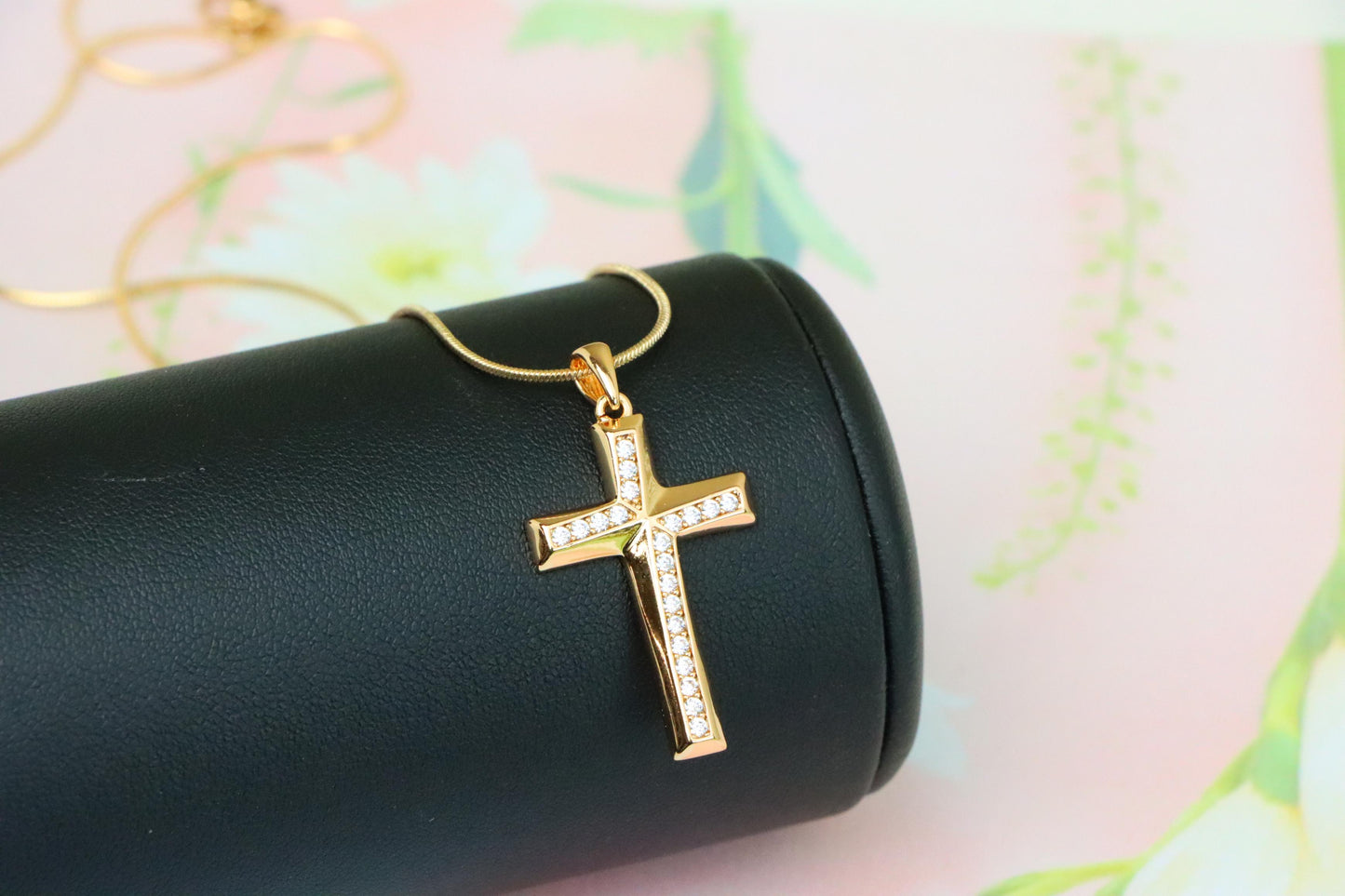 Rose Gold Cross Pendant with Crystals in Polished Elegant Finish, XPPT1224 (2122-10)