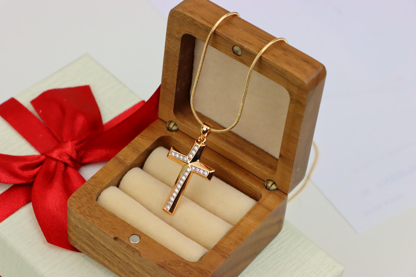 Rose Gold Cross Pendant with Crystals in Polished Elegant Finish, XPPT1224 (2122-10)