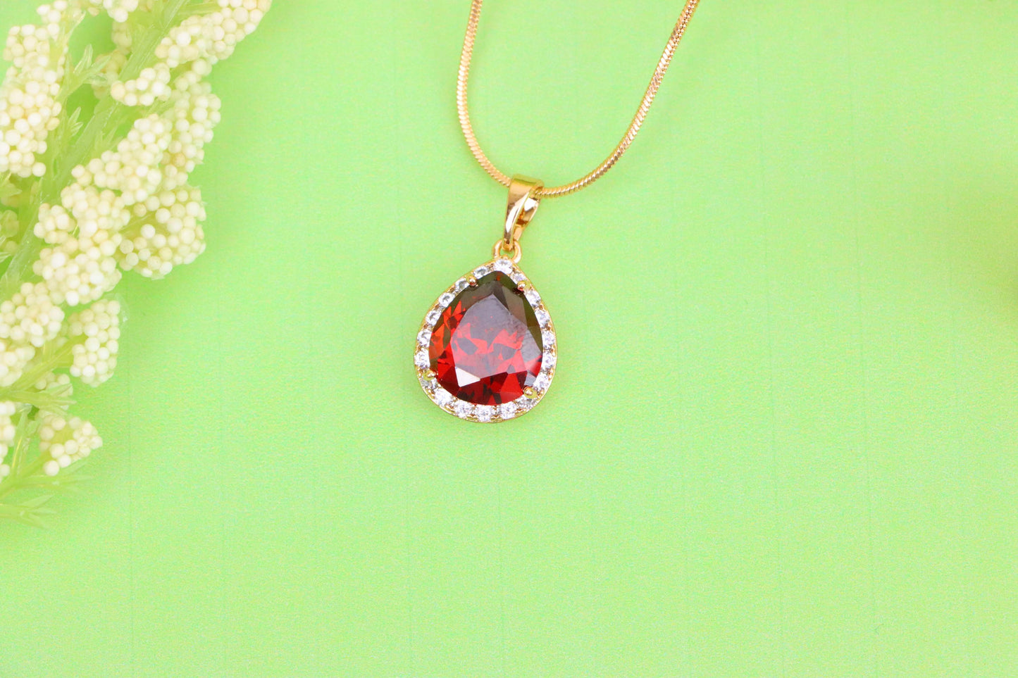 Teardrop Red Pendant with Crystal Border in Elegant Rose Gold Setting, XPPT1618 (2148-6)