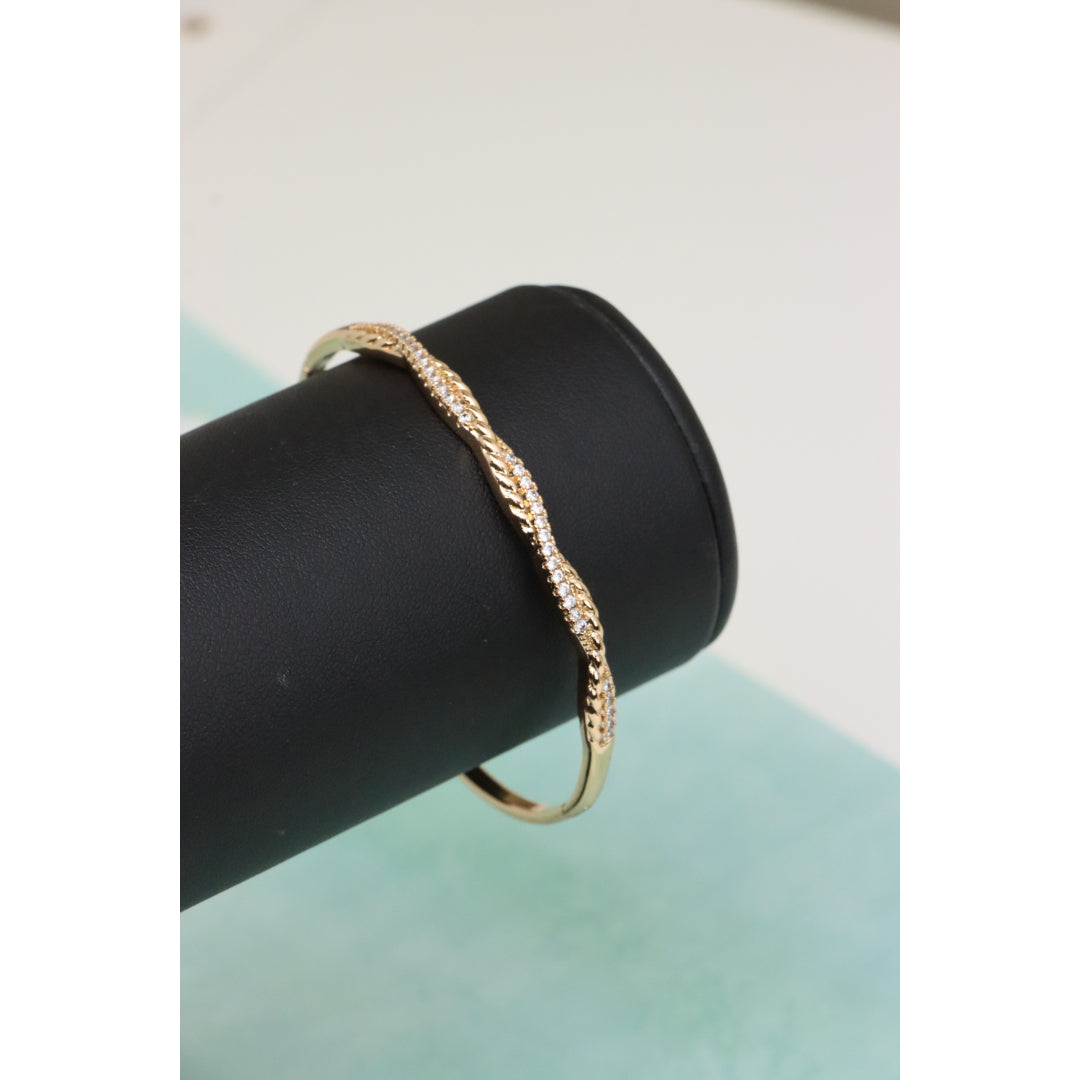 Elegant Rose Gold Bangle with Sparkling Twisted Chain Design, XPBL0509 (2051-9)
