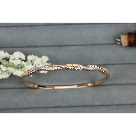 Elegant Rose Gold Bangle with Sparkling Twisted Chain Design, XPBL0509 (2051-9)