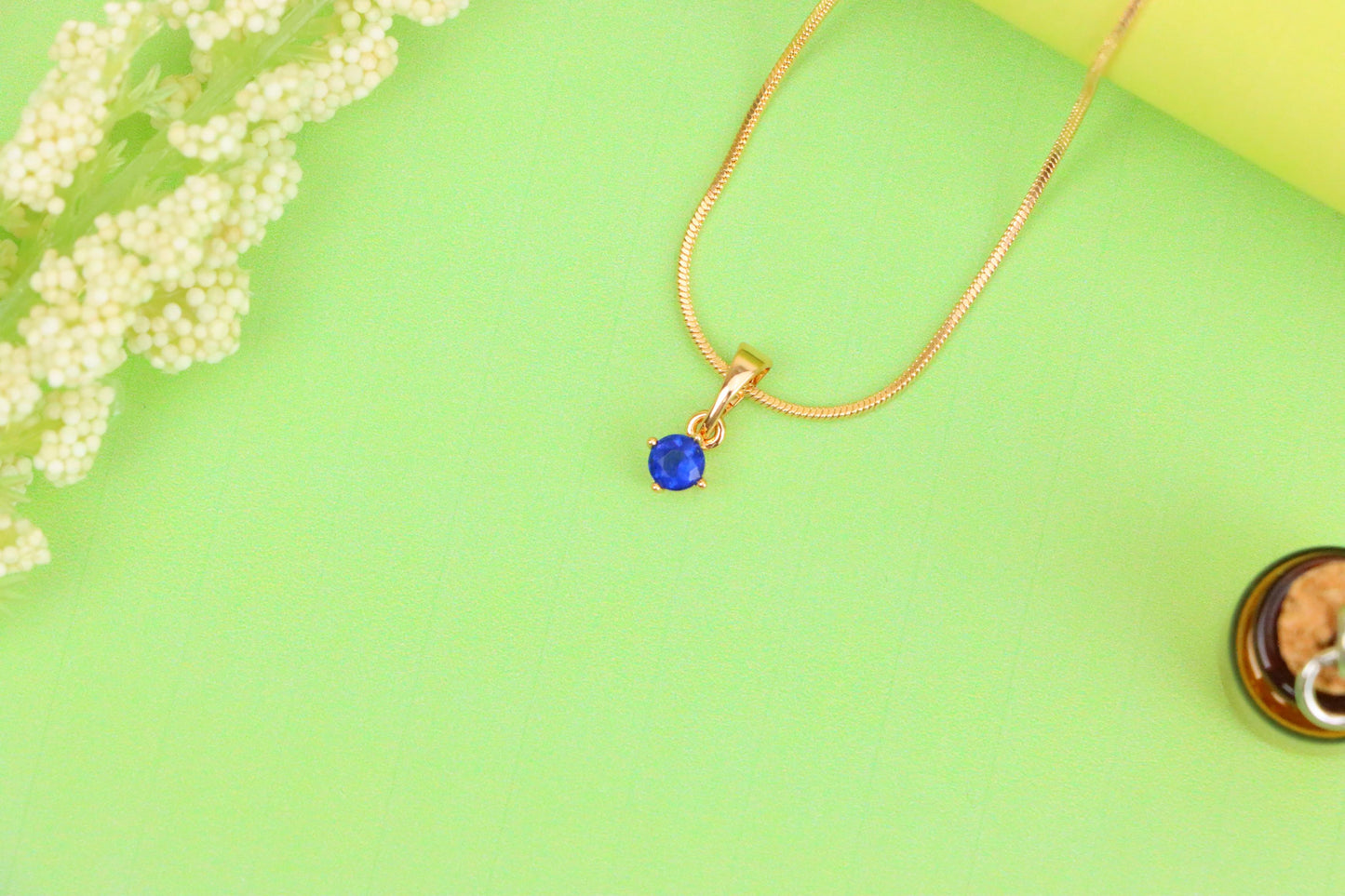 Mini Round Blue Pendant in Rose Gold Setting with Delicate Design, XPPT1623 (2148-9)