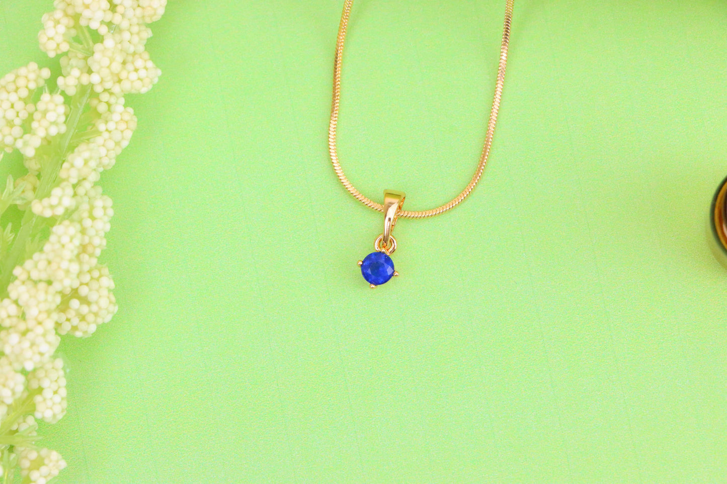 Mini Round Blue Pendant in Rose Gold Setting with Delicate Design, XPPT1623 (2148-9)