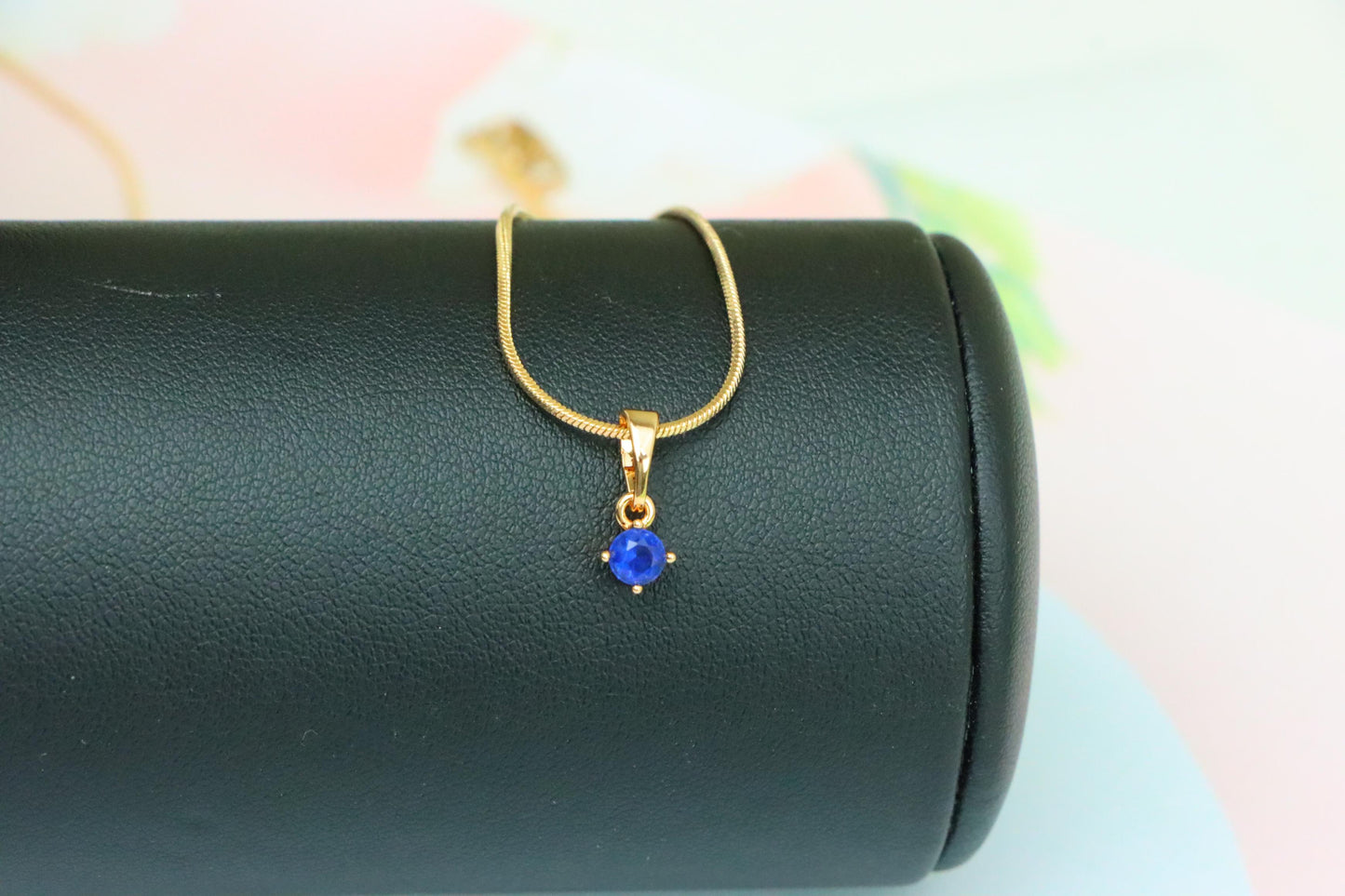 Mini Round Blue Pendant in Rose Gold Setting with Delicate Design, XPPT1623 (2148-9)