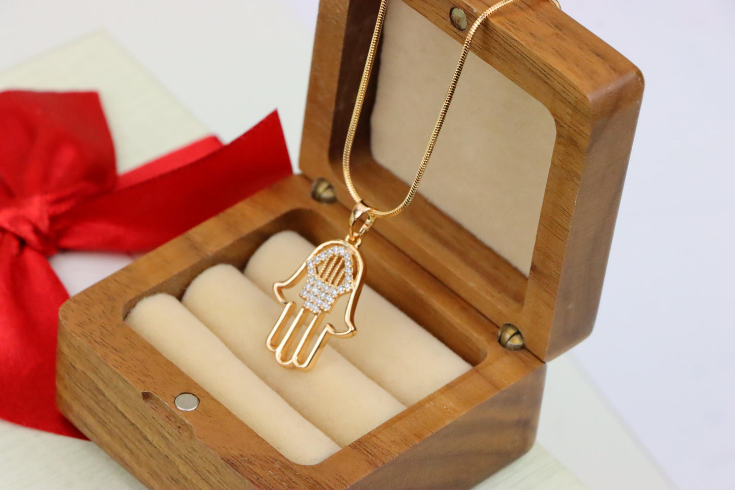 Rose Gold Hamsa Hand Pendant with Sparkling Stone Detailing, XPPT1231 (2123-7)