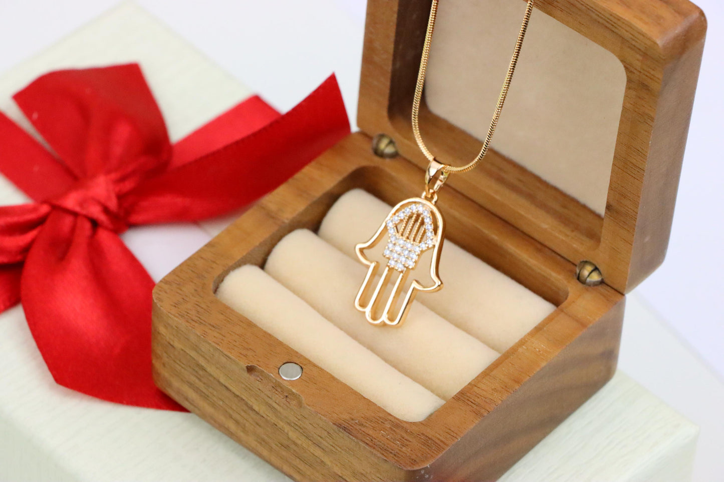 Rose Gold Hamsa Hand Pendant with Sparkling Stone Detailing, XPPT1231 (2123-7)