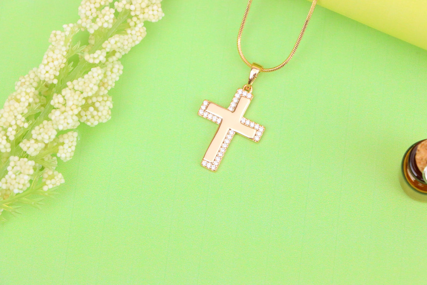 Rose Gold Cross Pendant with Crystal Border and Polished Center, XPPT1626 (2148-10)