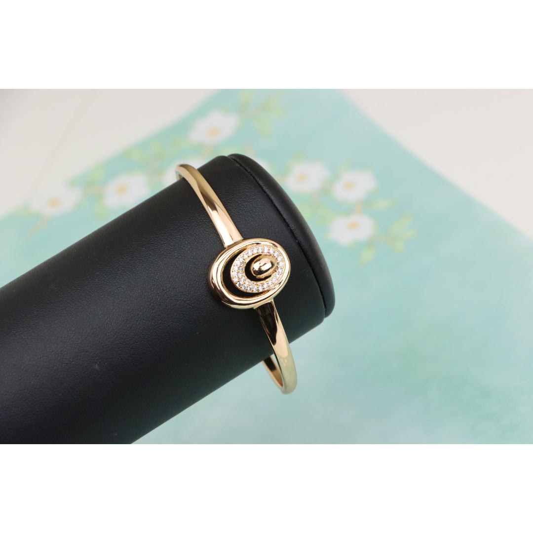Elegant Rose Gold Bangle with Crystal Halo Oval Accent Design, XPBL0517 (2052-7)
