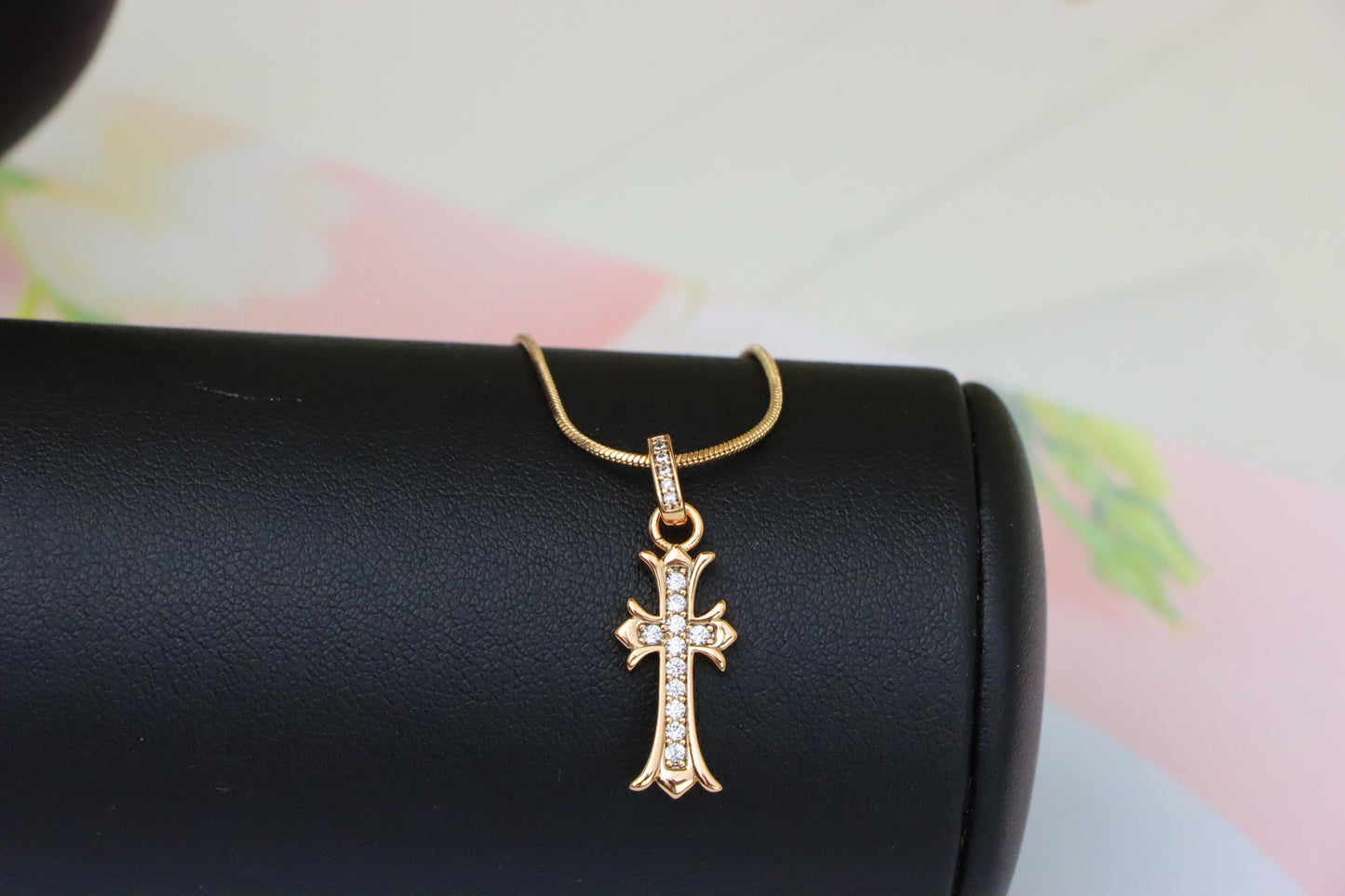 Elegant Rose Gold Cross Pendant with Sparkling Accents, XPPT1629 (2149-3)