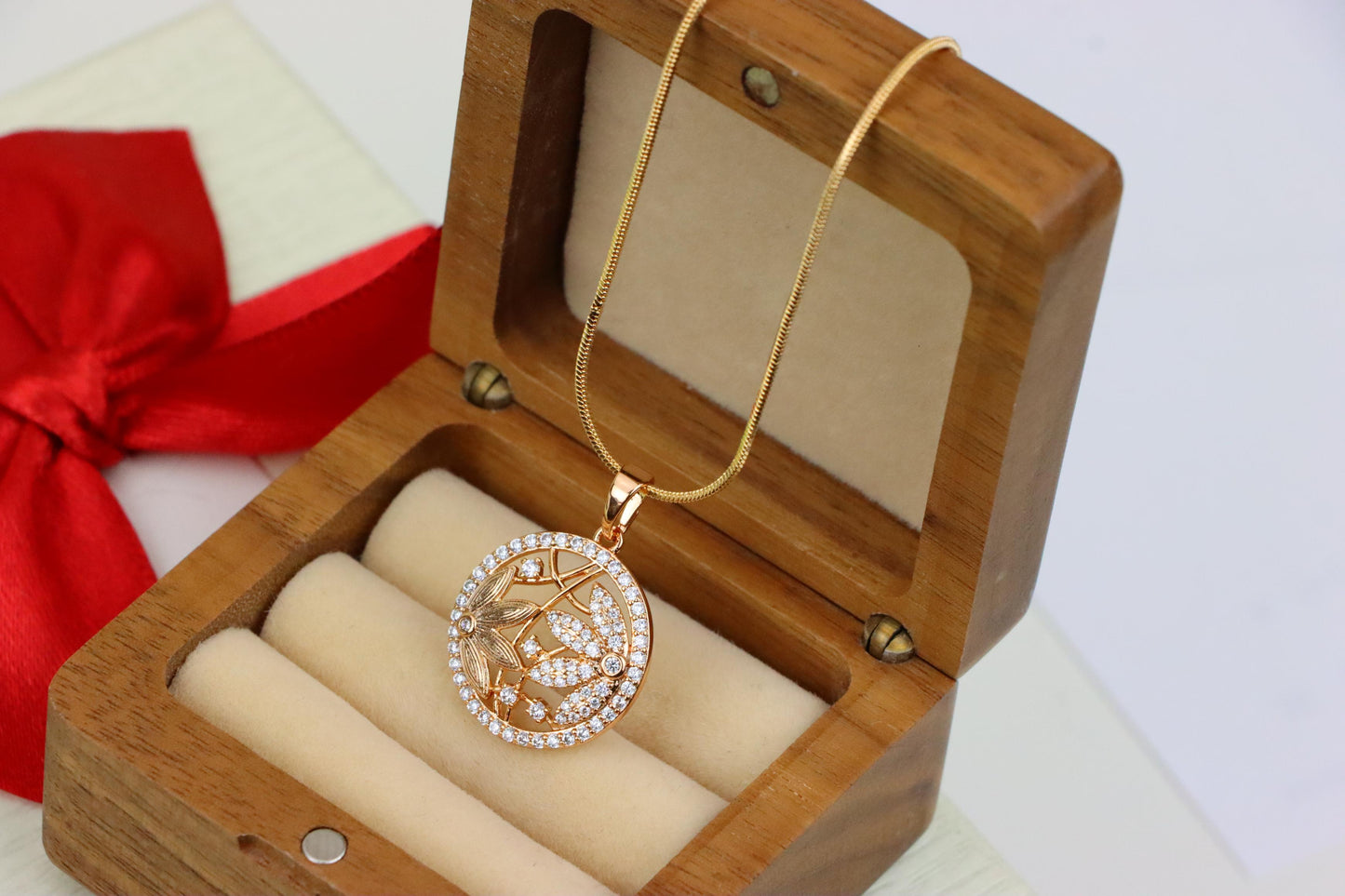Round Floral Rose Gold Pendant with CZ Accents in Elegant Design, XPPT1236 (2124-2)