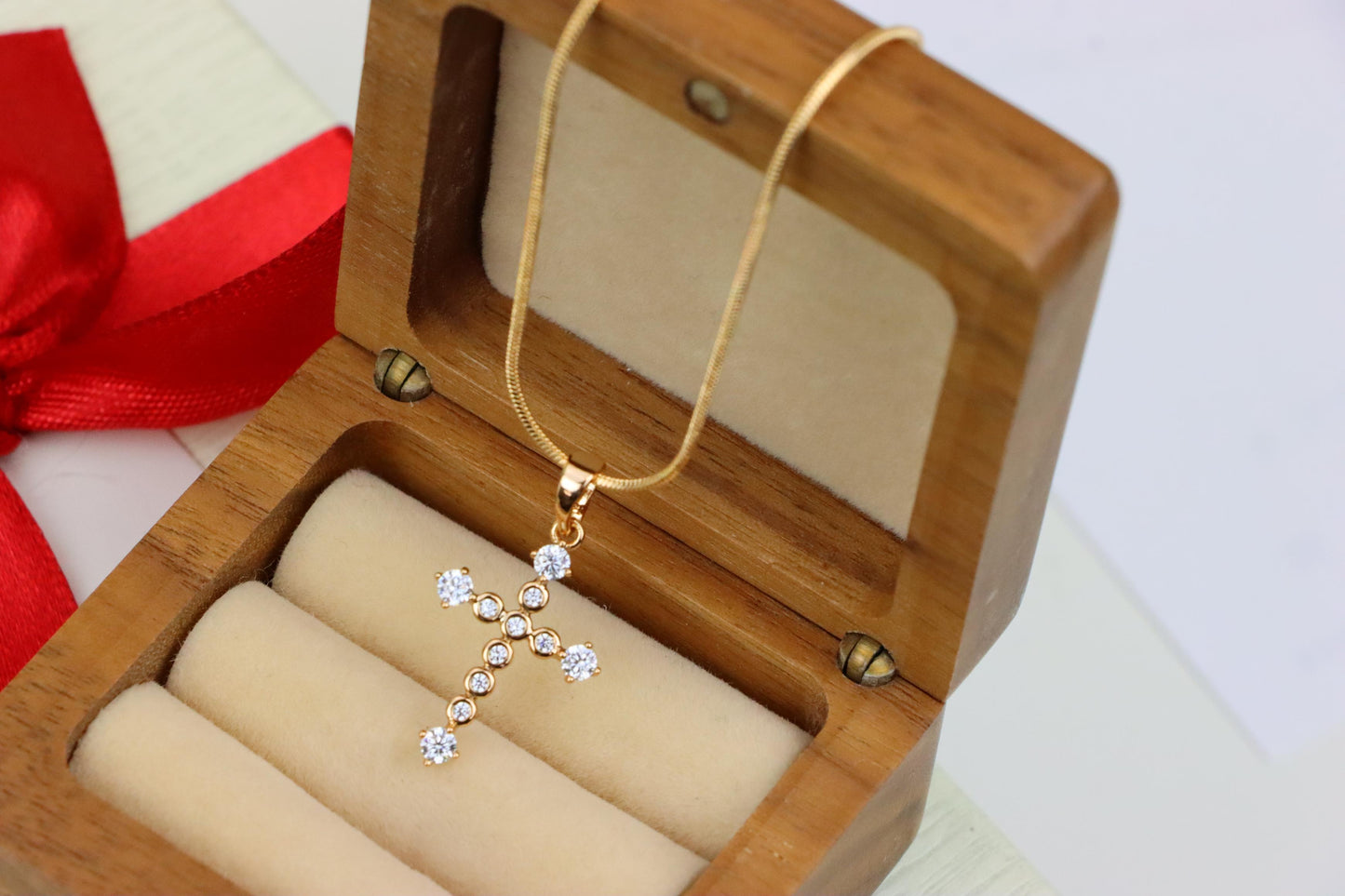 Rose Gold Cross Pendant with Sparkling Cubic Zirconia Accents, XPPT1239 (2124-5)