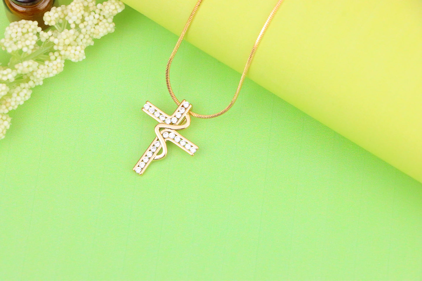 Rose Gold Cross Pendant with Elegant Criss-Cross Cubic Detailing, XPPT1240 (2124-6)