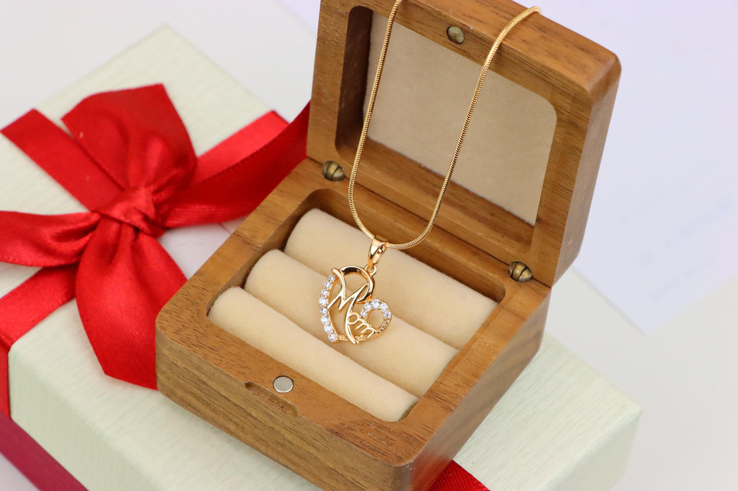 Rose Gold Heart Pendant with Sparkling 'Mom' Letter Design, XPPT1241 (2124-7)