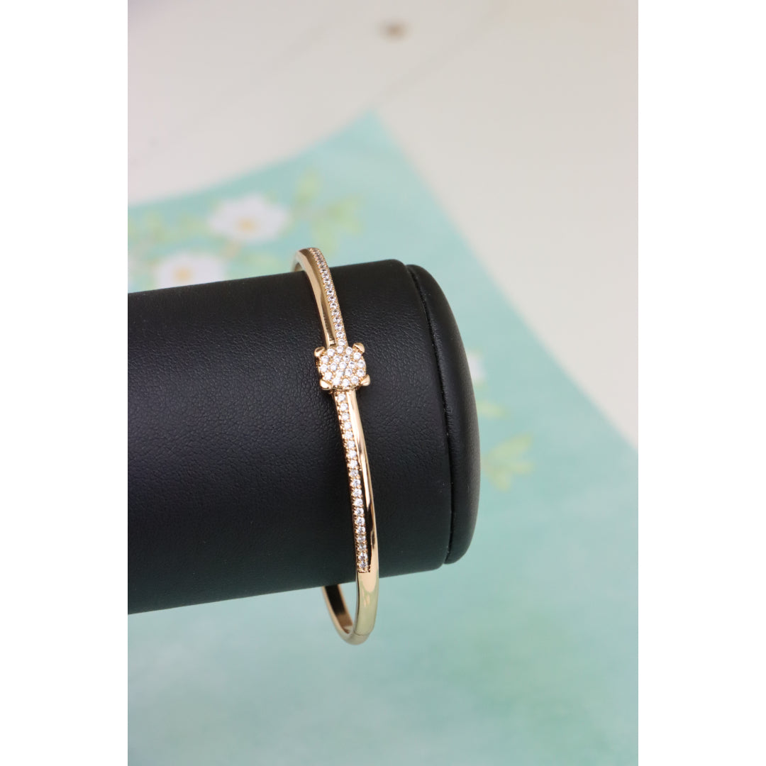 Rose Gold Bangle with Pave CZ Center Elegance, XPBL0531 (2054-1)