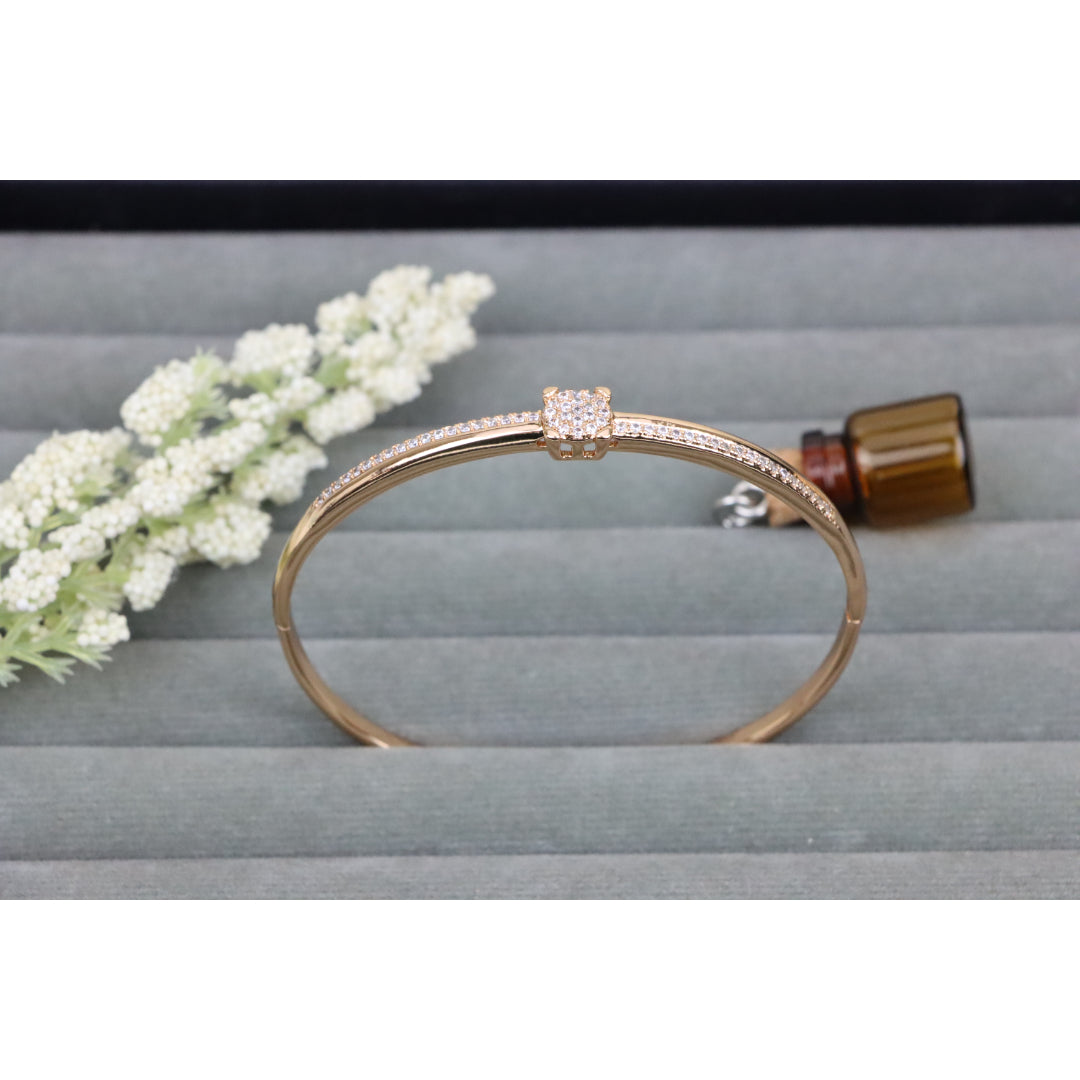 Rose Gold Bangle with Pave CZ Center Elegance, XPBL0531 (2054-1)