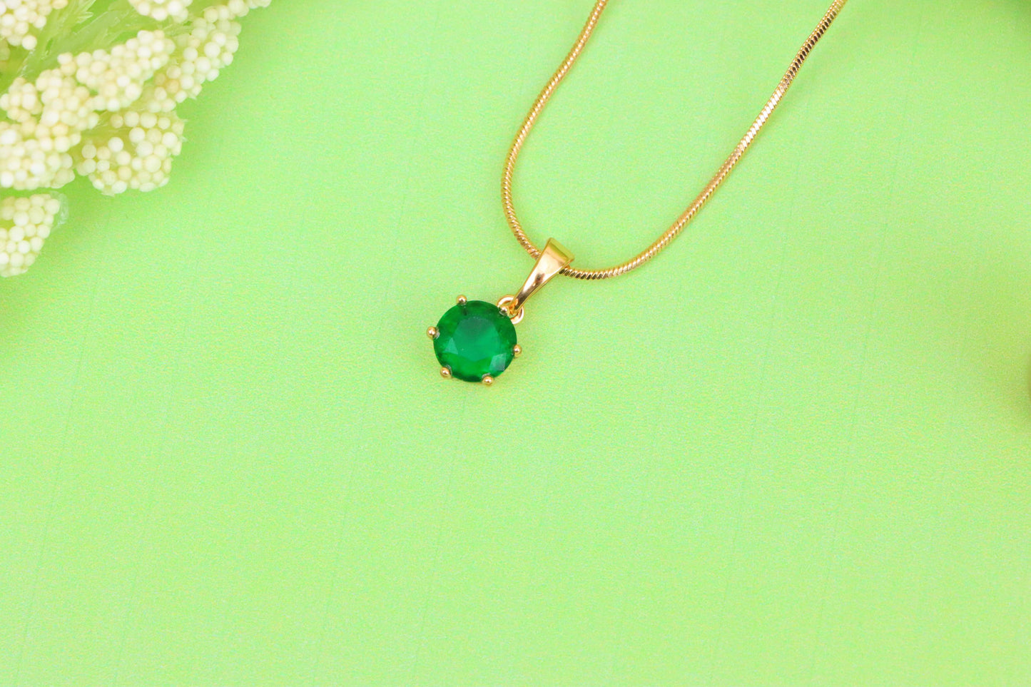 Elegant Green Solitaire Pendant in Gold – Radiant Accent, XPPT1641 (2149-7)