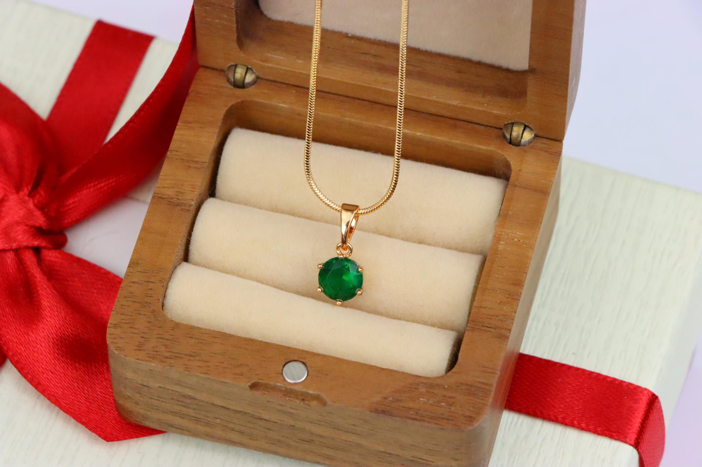 Elegant Green Solitaire Pendant in Gold – Radiant Accent, XPPT1641 (2149-7)