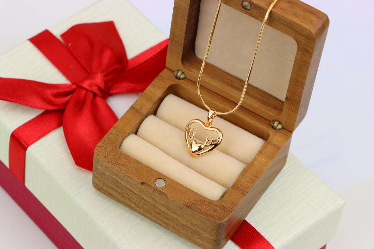 Rose Gold Heart Pendant with Antler-Inspired Minimal Design, XPPT1248 (2125-4)