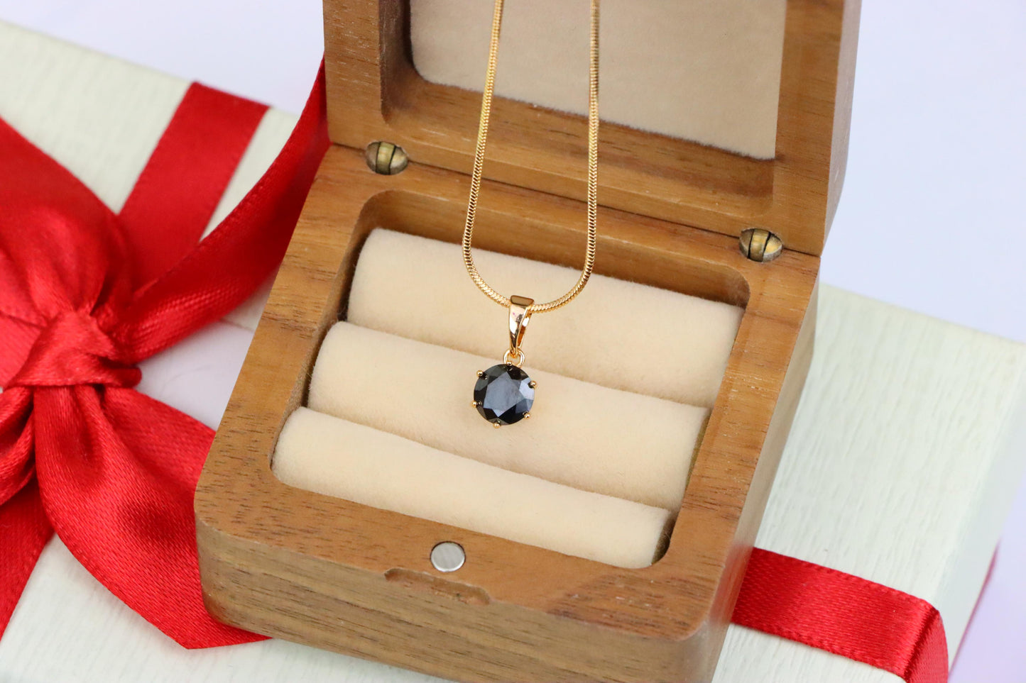 Elegant Black Oval Pendant in Gold –Minimalist Charm, XPPT1643 (2149-7)