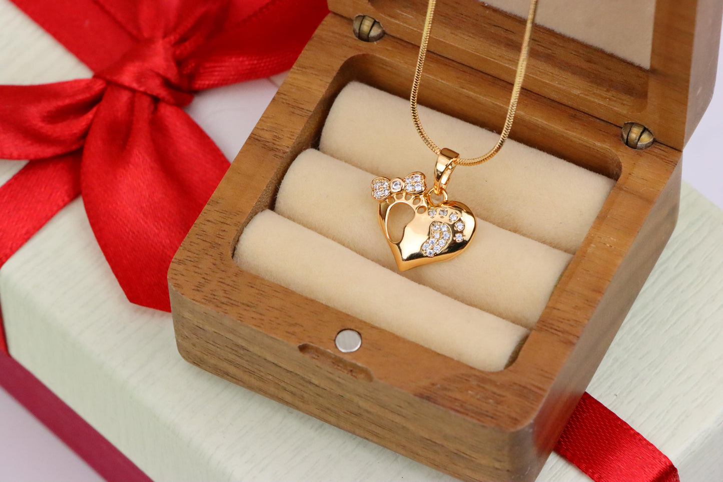 Rose Gold Baby Footprint Heart Pendant with Sparkling CZ Accents, XPPT1249 (2125-5)